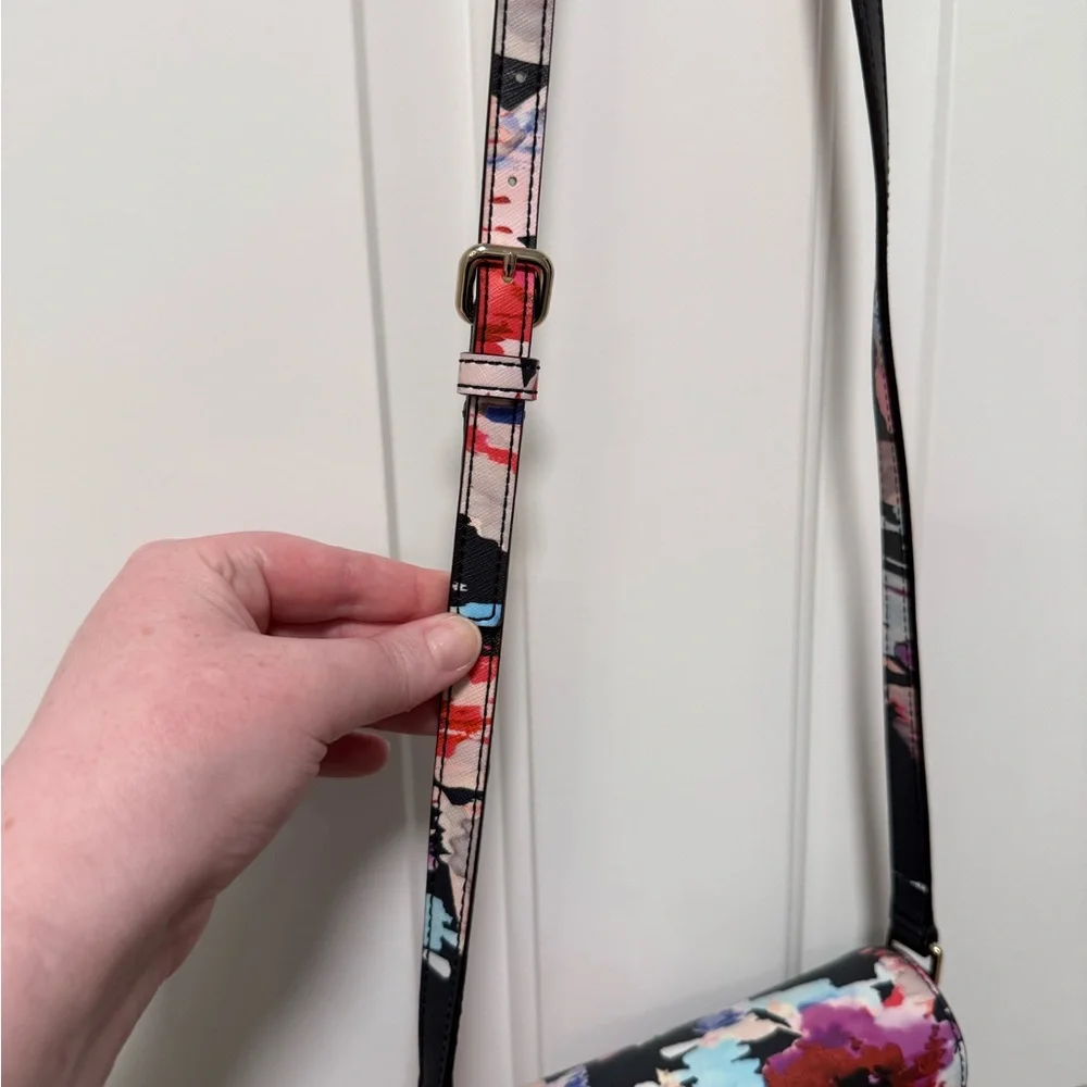Kate Spade Floral Crossbody - Picture 9 of 15